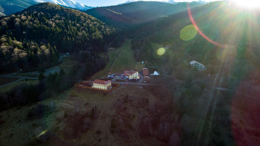 Pensiunea Casa Zmeilor Dragus Exteriör bild